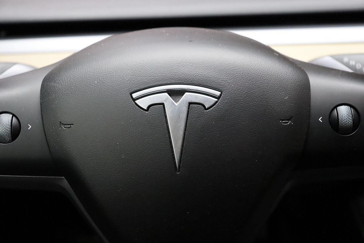 2022 Tesla Model 3 photo 40