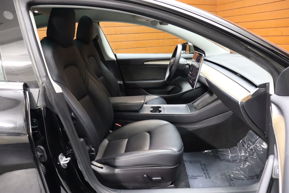 2022 Tesla Model 3 photo 51