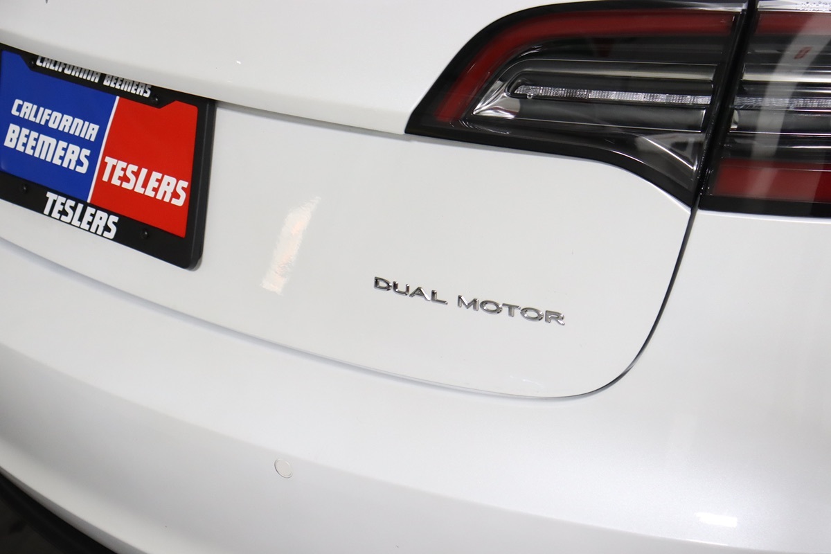 2020 Tesla Model 3 Long Range photo 14