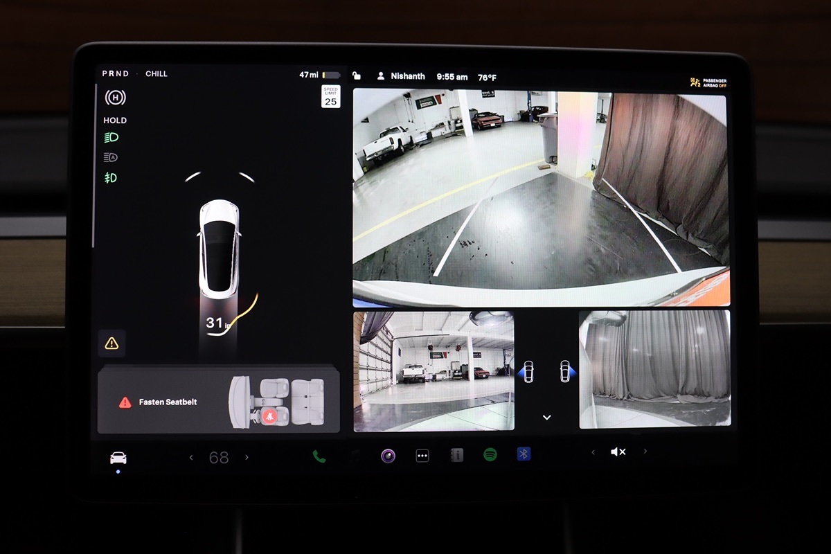 2020 Tesla Model 3 Long Range photo 23