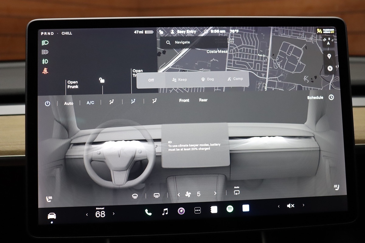 2020 Tesla Model 3 Long Range photo 28