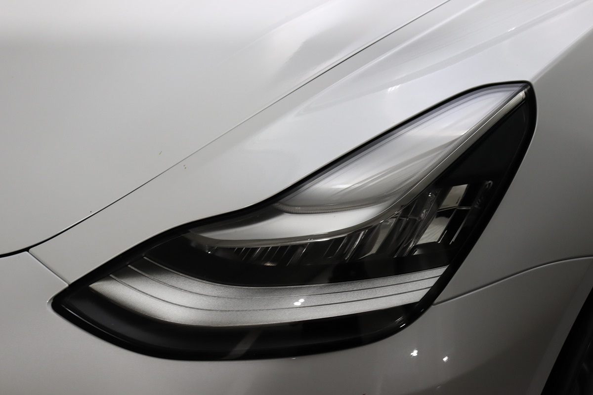 2020 Tesla Model 3 Long Range photo 6