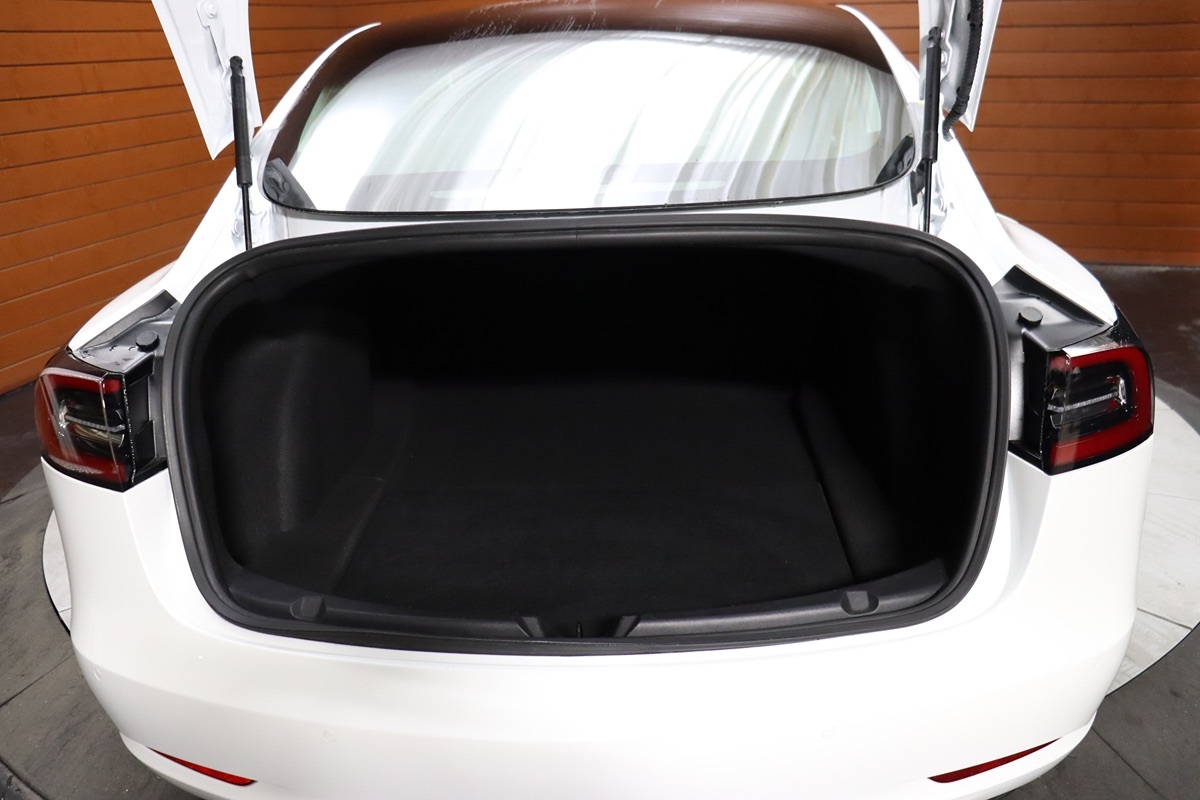2020 Tesla Model 3 Long Range photo 12