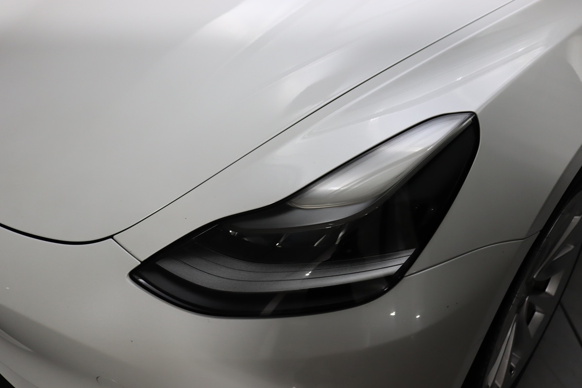 2023 Tesla Model 3 photo 3
