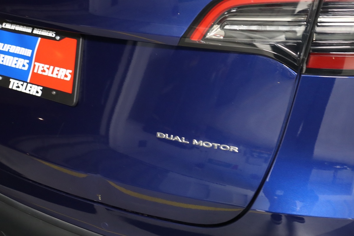 2022 Tesla Model Y Long Range photo 9