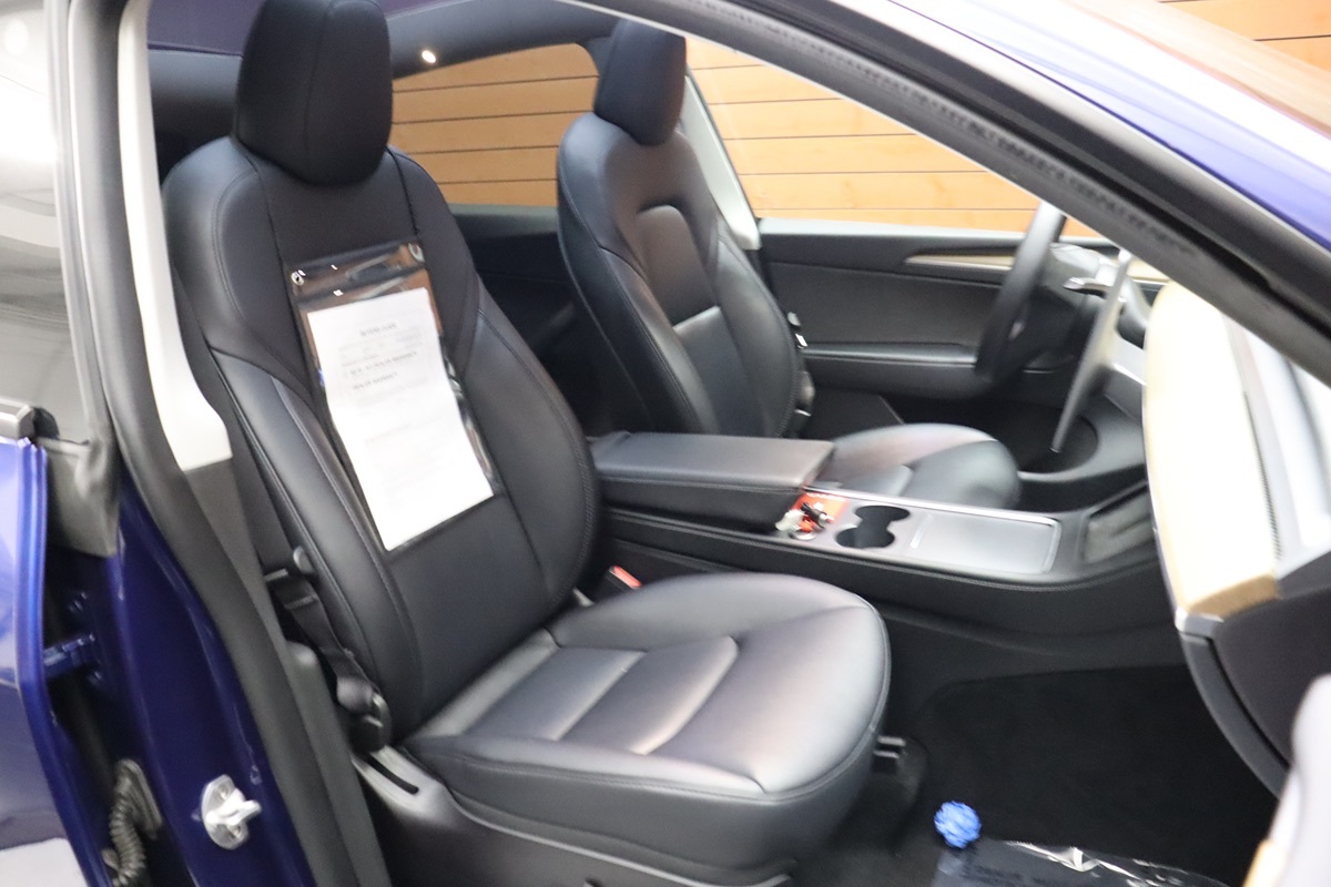 2022 Tesla Model Y Long Range photo 24