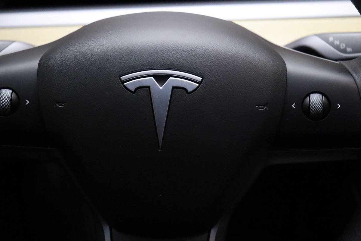 2022 Tesla Model Y Long Range photo 35