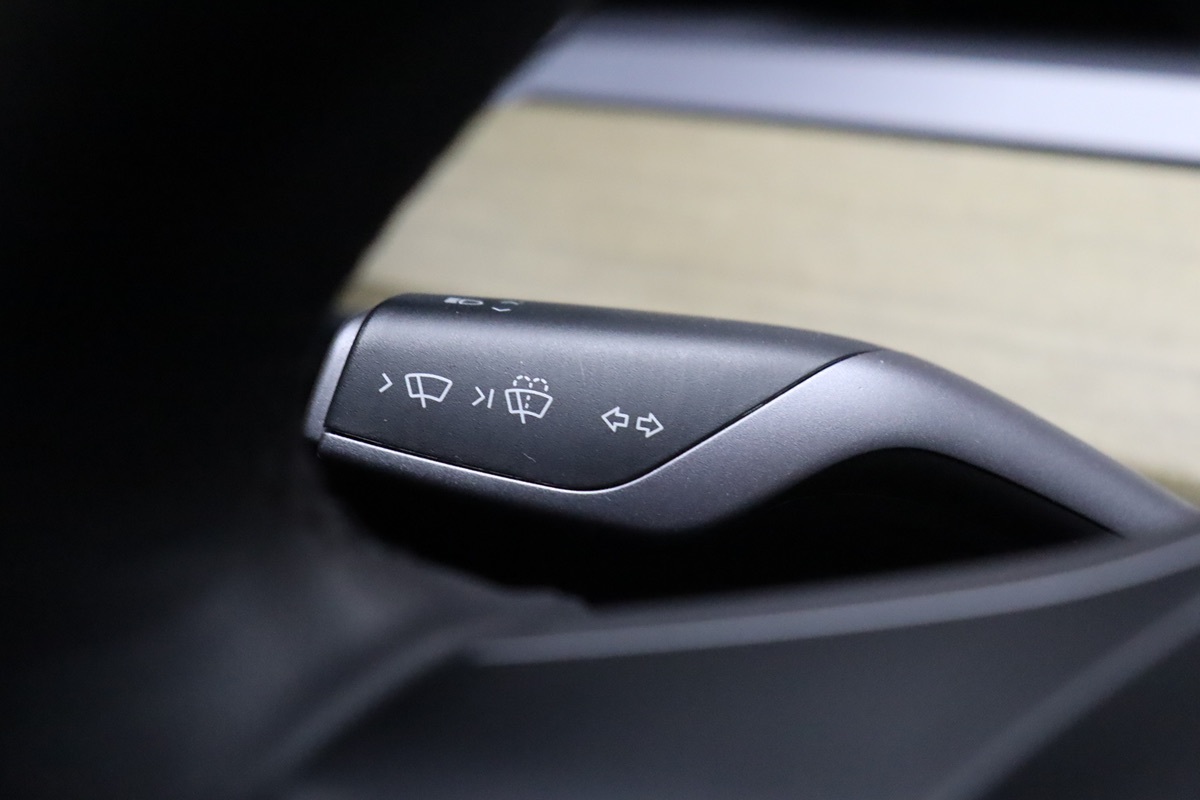 2022 Tesla Model Y Long Range photo 38