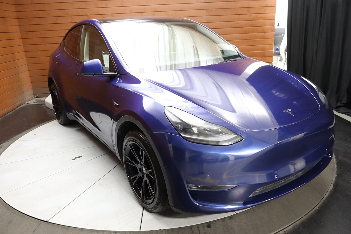 2022 Tesla Model Y Long Range photo 11