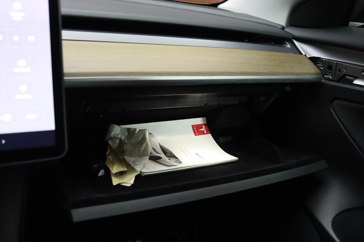 2022 Tesla Model 3 photo 21