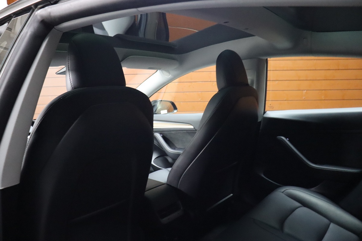 2022 Tesla Model 3 photo 31