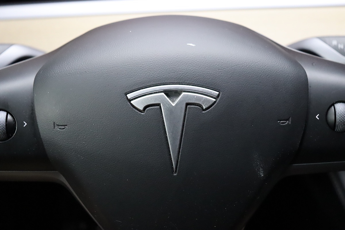 2022 Tesla Model 3 photo 40