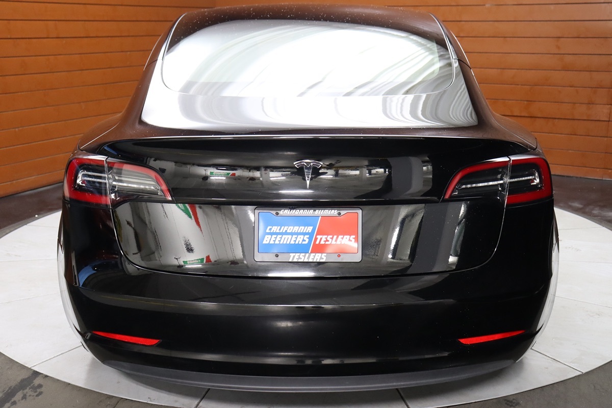2022 Tesla Model 3 photo 6