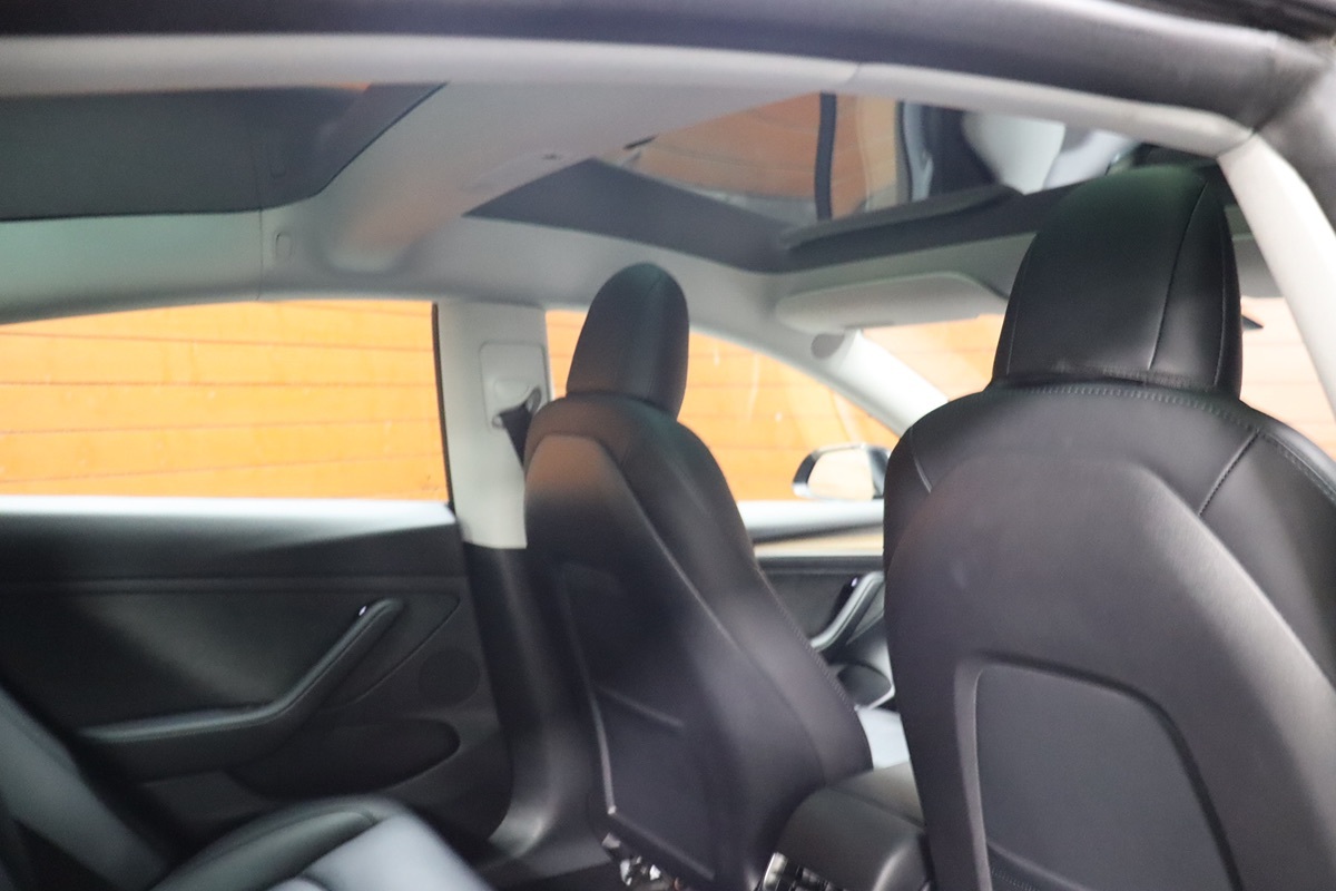 2022 Tesla Model 3 photo 47