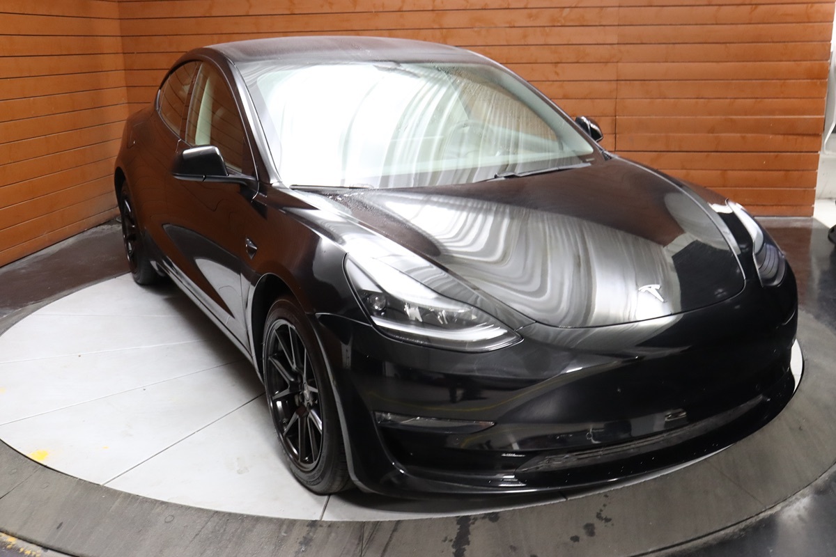 2022 Tesla Model 3 photo 11