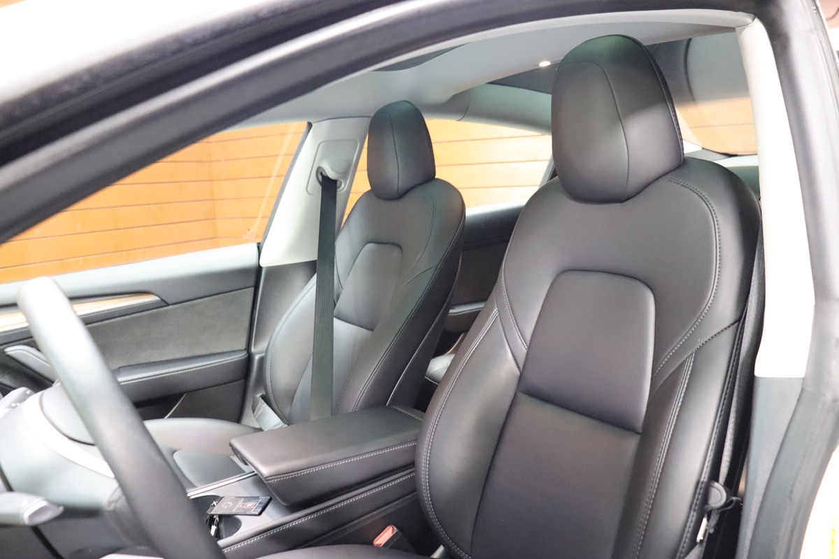 2023 Tesla Model 3 photo 31