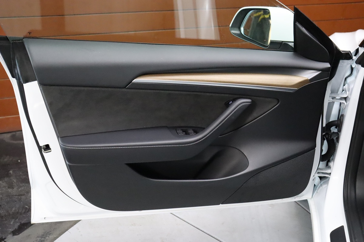 2023 Tesla Model 3 photo 39