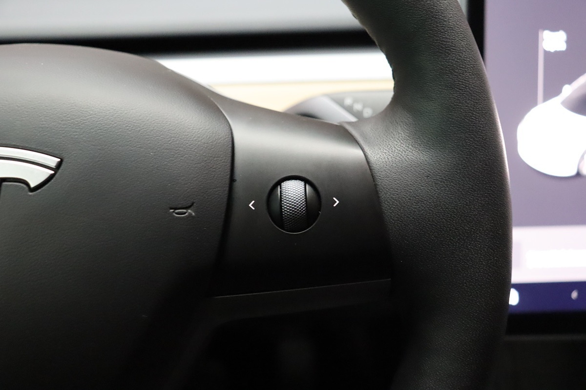 2023 Tesla Model 3 photo 45