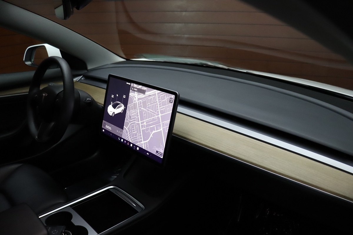 2023 Tesla Model 3 photo 51