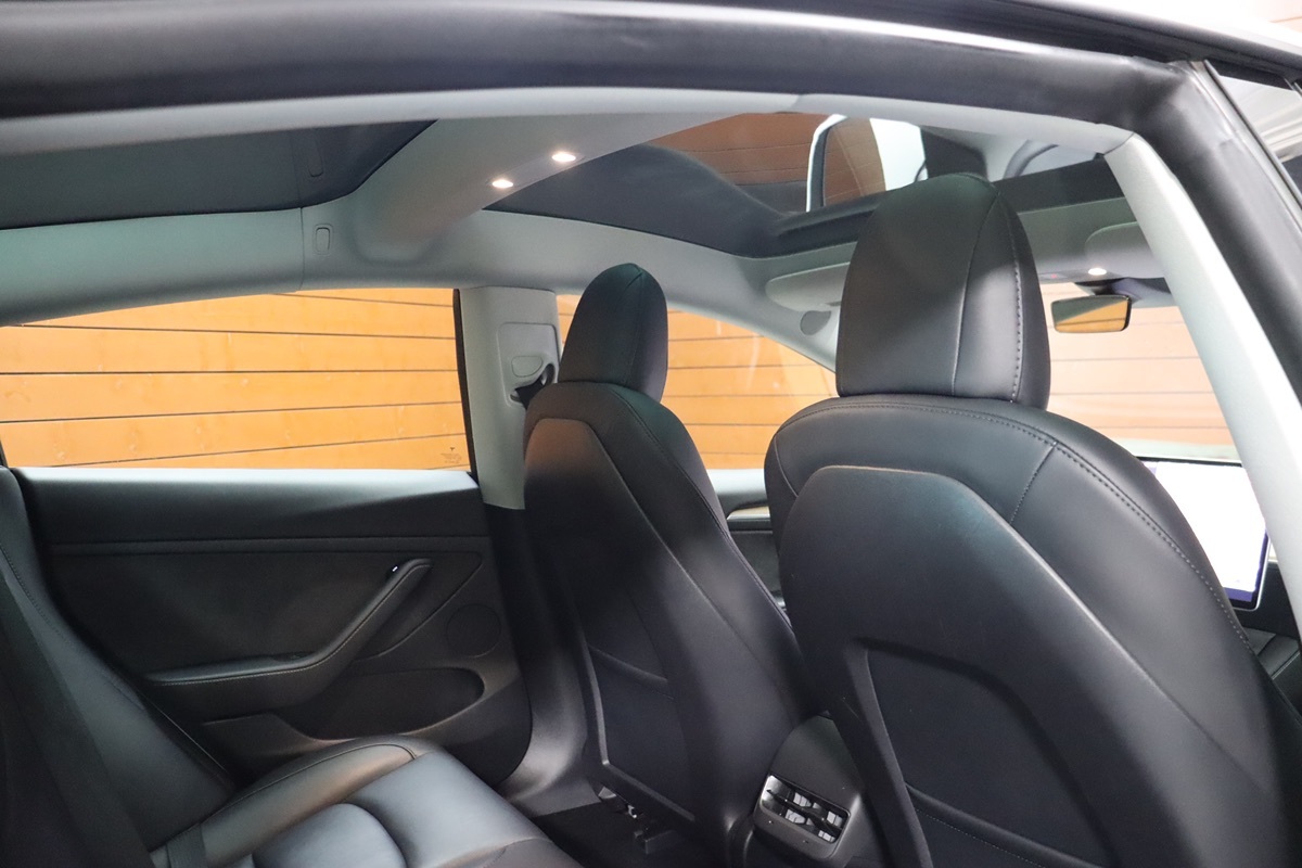 2023 Tesla Model 3 photo 53