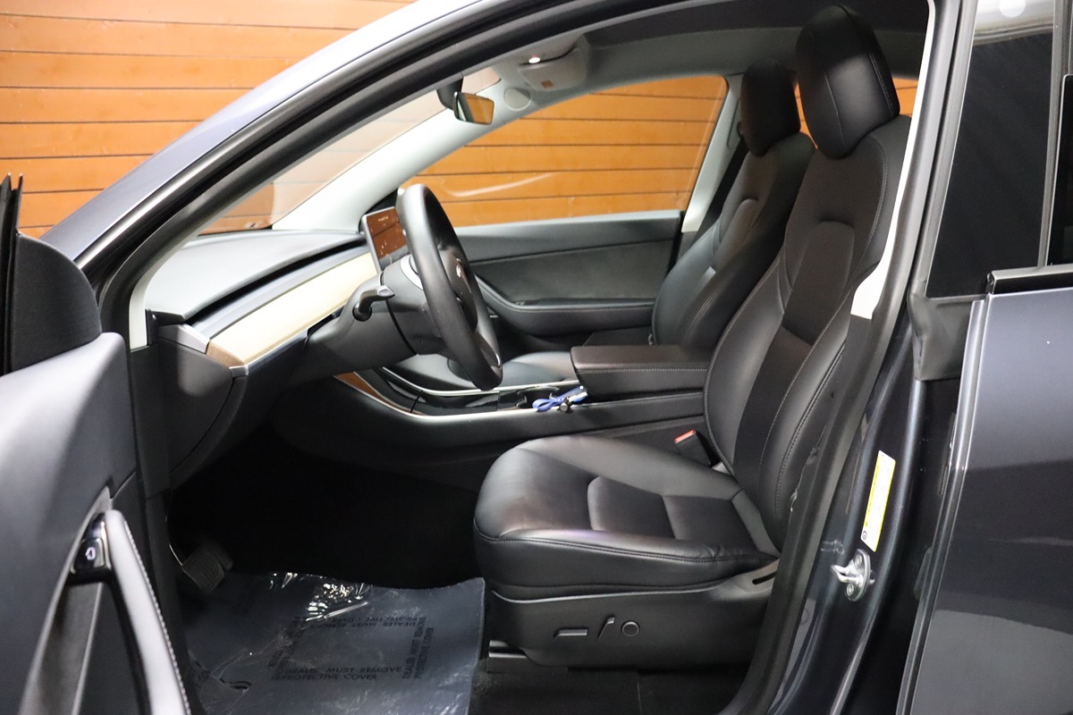 2021 Tesla Model Y Long Range photo 24