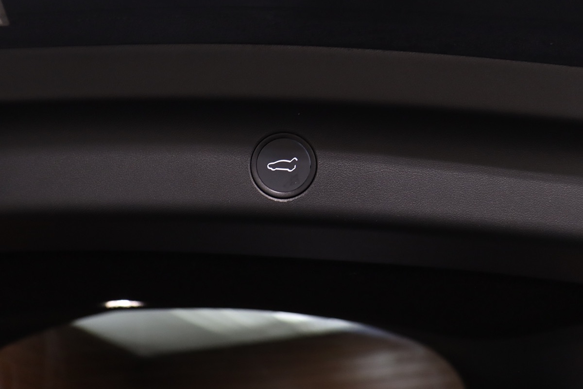2021 Tesla Model Y Long Range photo 45