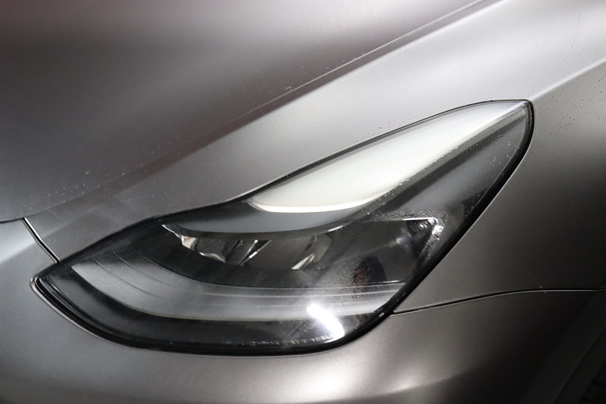 2021 Tesla Model Y Performance photo 3