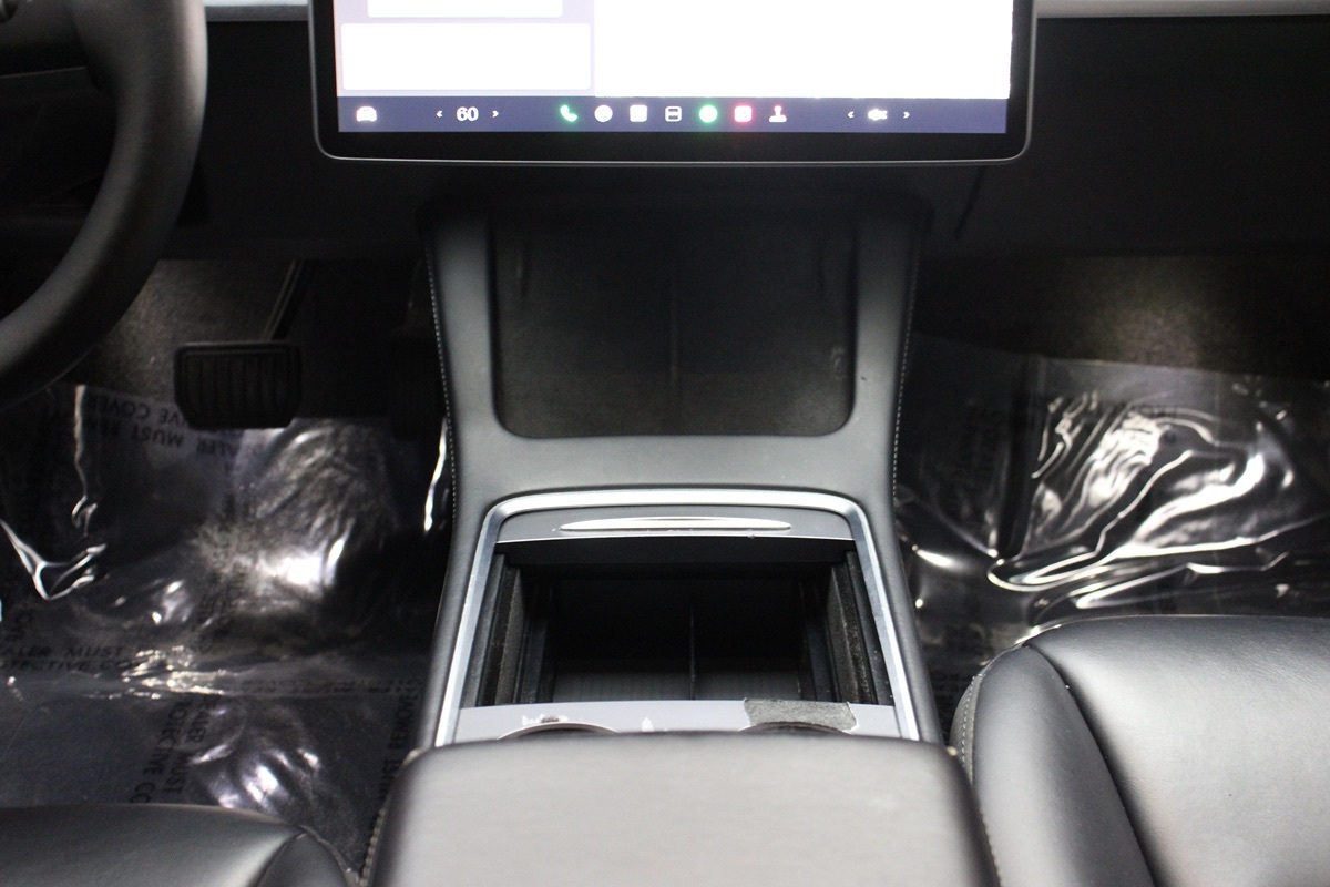 2022 Tesla Model 3 Long Range photo 24