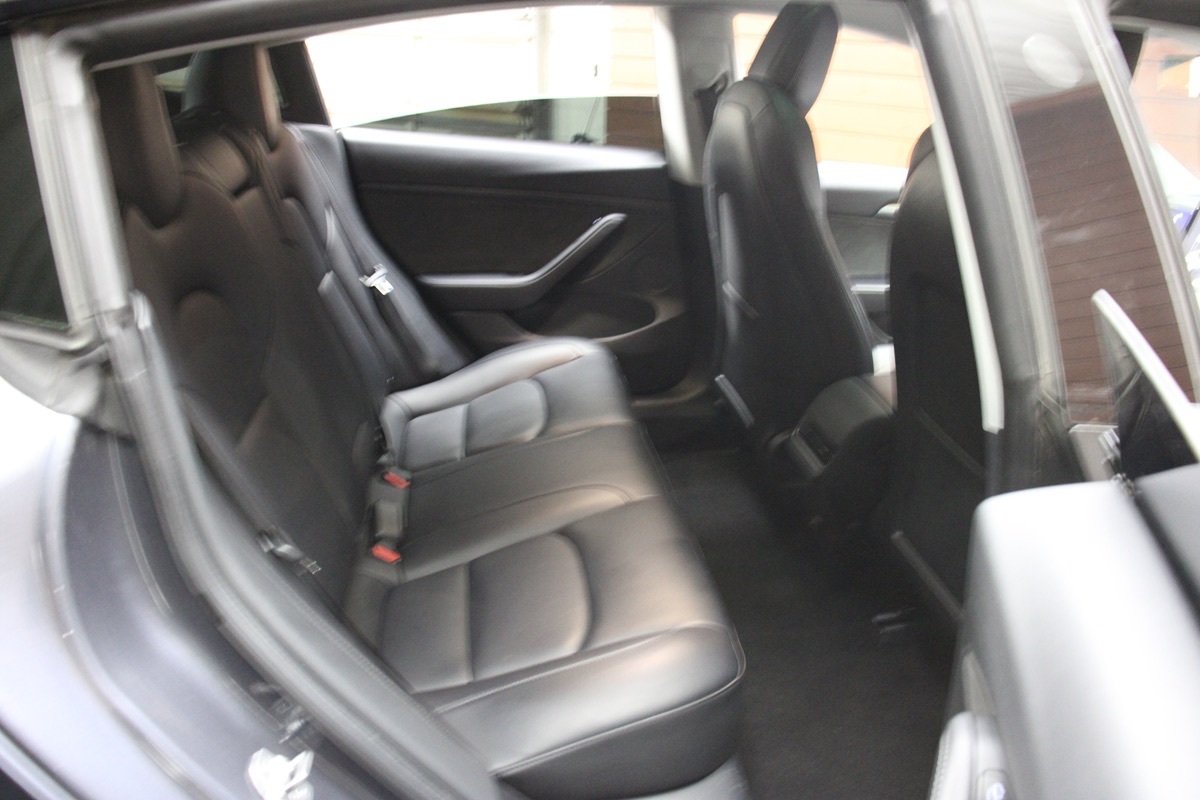 2022 Tesla Model 3 Long Range photo 33