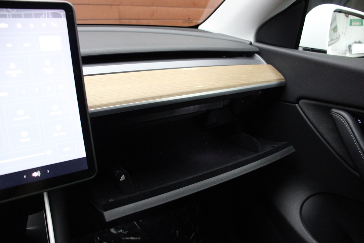 2020 Tesla Model Y Long Range photo 22