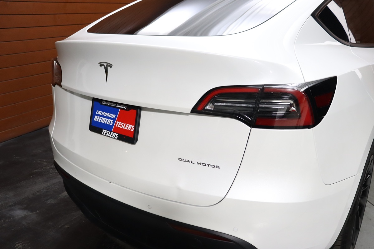 2020 Tesla Model Y Long Range photo 5