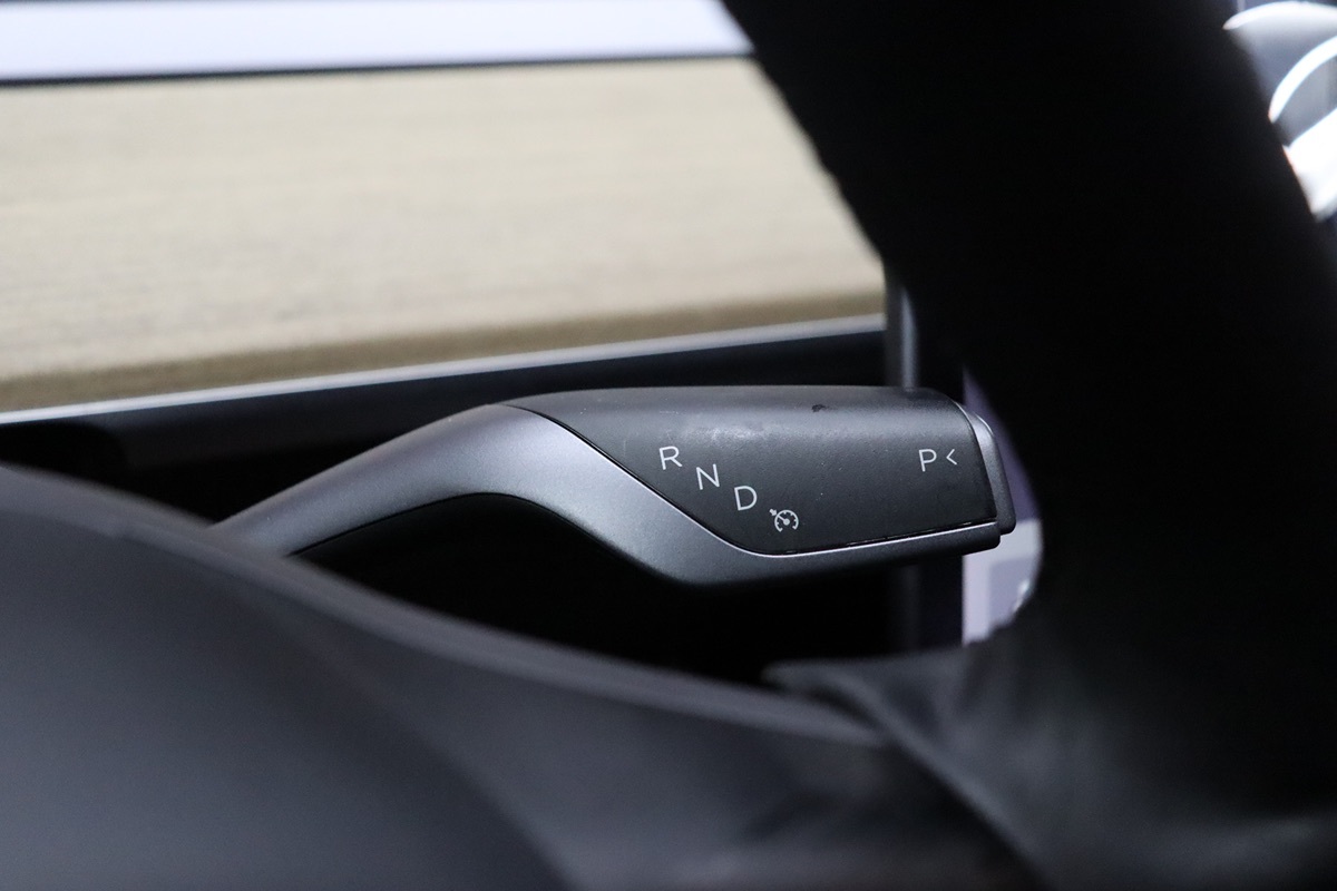 2020 Tesla Model Y Long Range photo 46