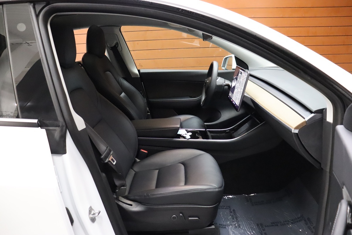 2020 Tesla Model Y Long Range photo 49