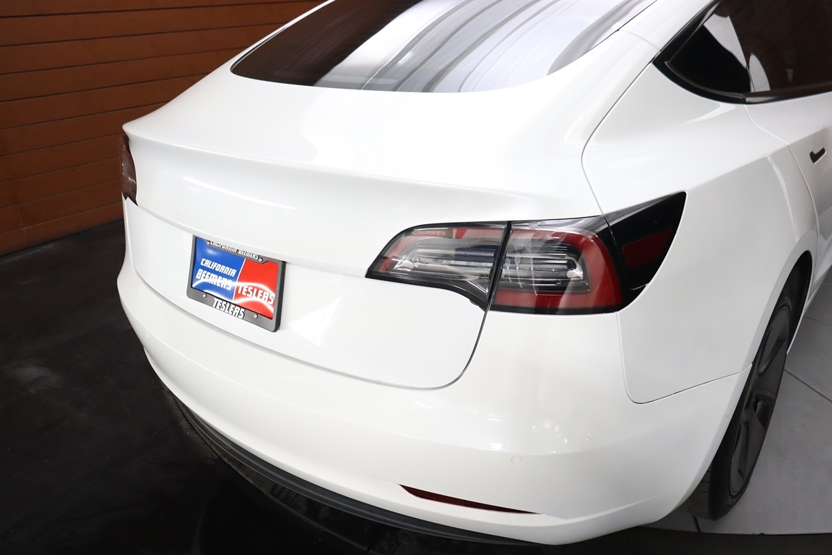 2020 Tesla Model 3 Long Range photo 14