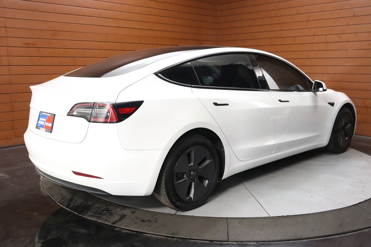 2020 Tesla Model 3 Long Range photo 20