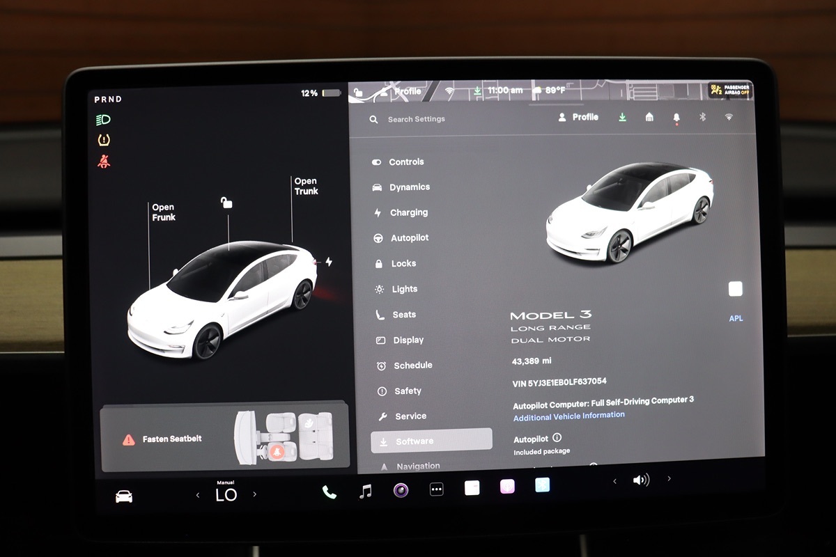 2020 Tesla Model 3 Long Range photo 27