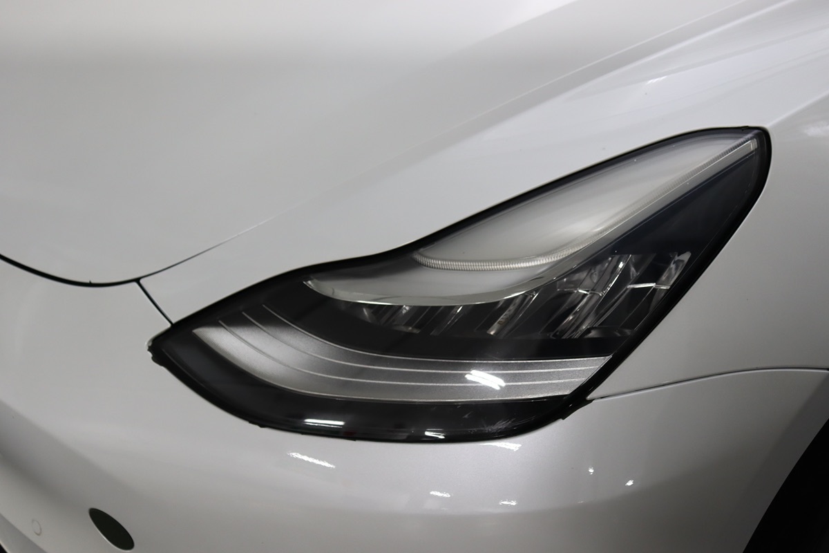 2020 Tesla Model 3 Long Range photo 4