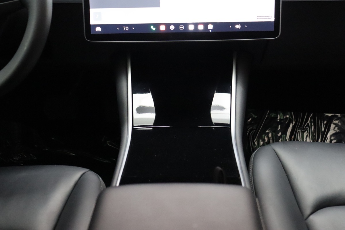 2020 Tesla Model 3 Long Range photo 42
