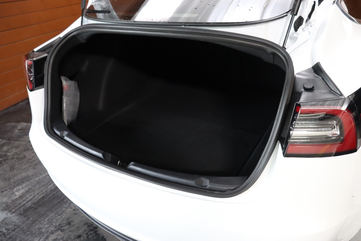 2020 Tesla Model 3 Long Range photo 13