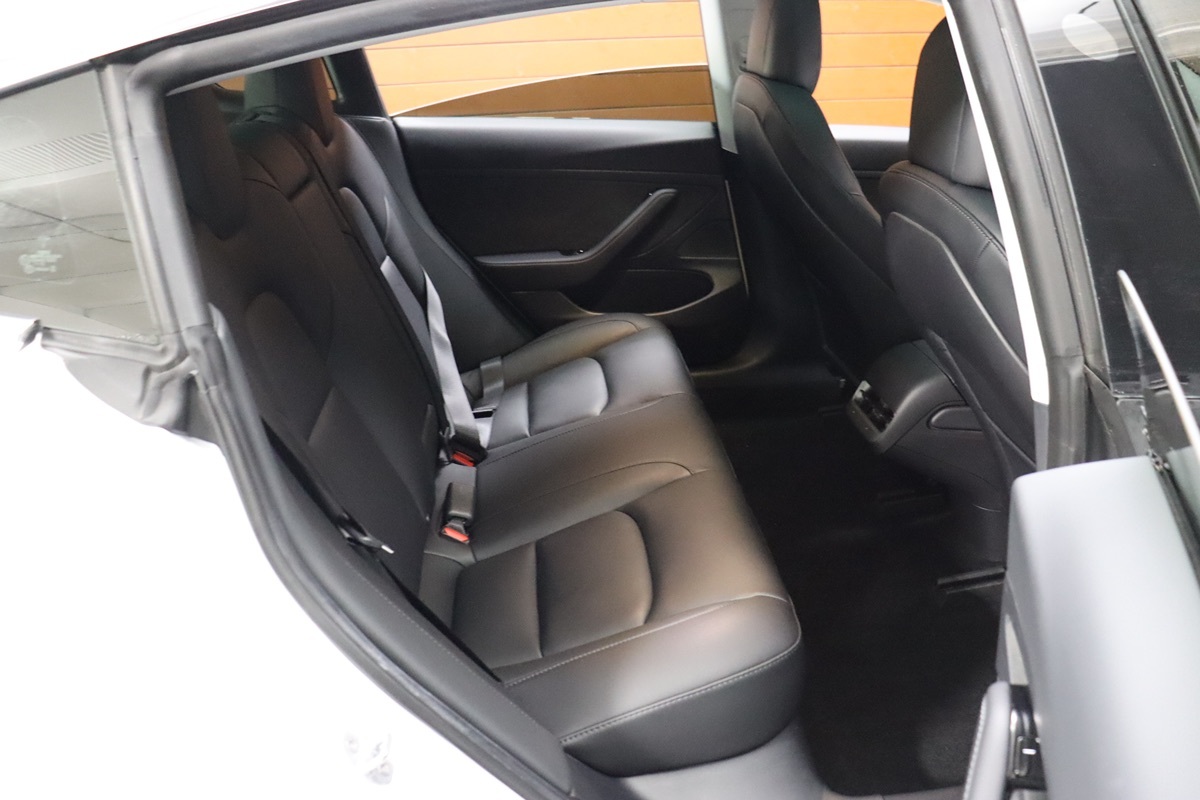 2020 Tesla Model 3 Long Range photo 56