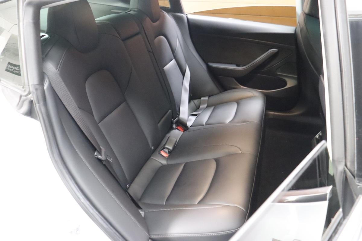 2020 Tesla Model 3 Long Range photo 57