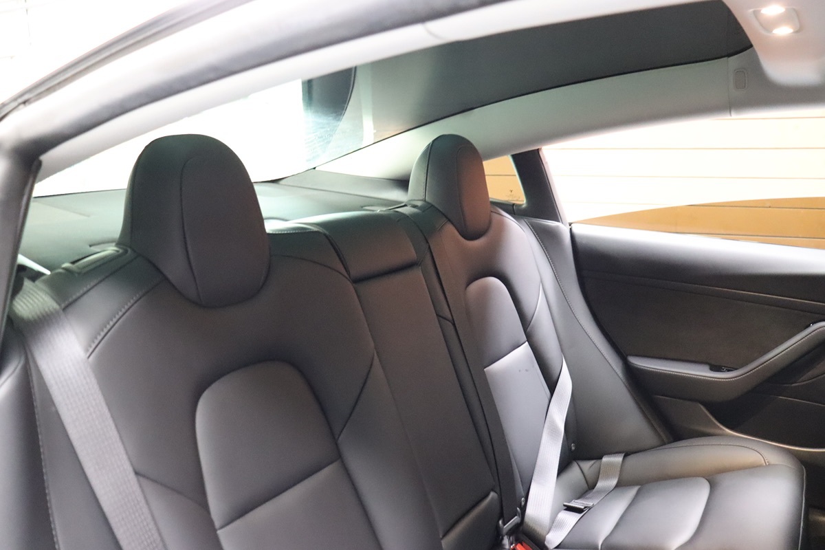 2020 Tesla Model 3 Long Range photo 59
