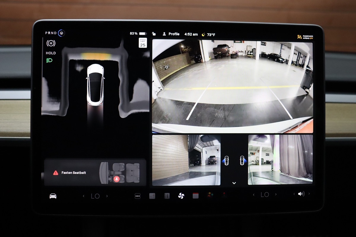 2023 Tesla Model 3 photo 8