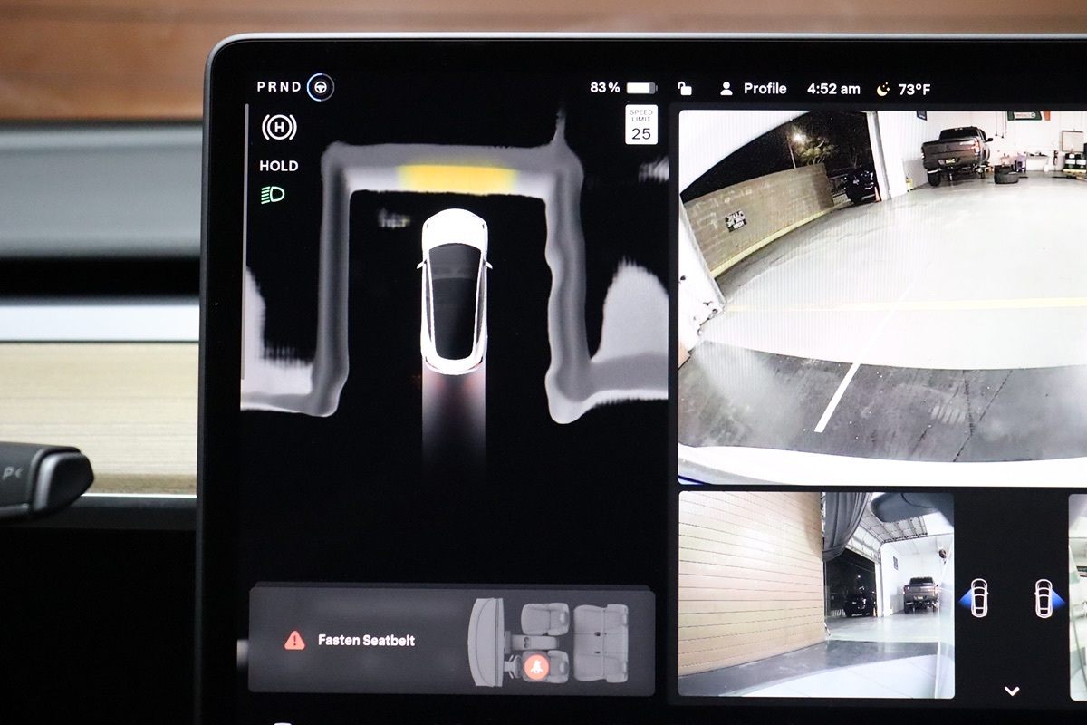 2023 Tesla Model 3 photo 9