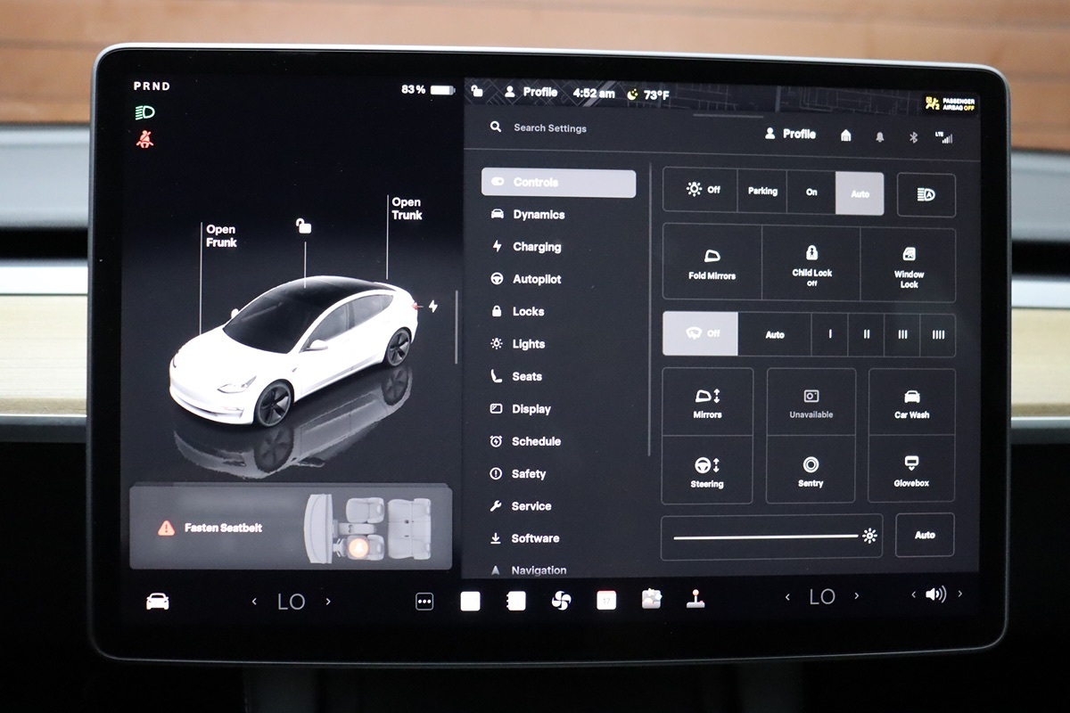 2023 Tesla Model 3 photo 11
