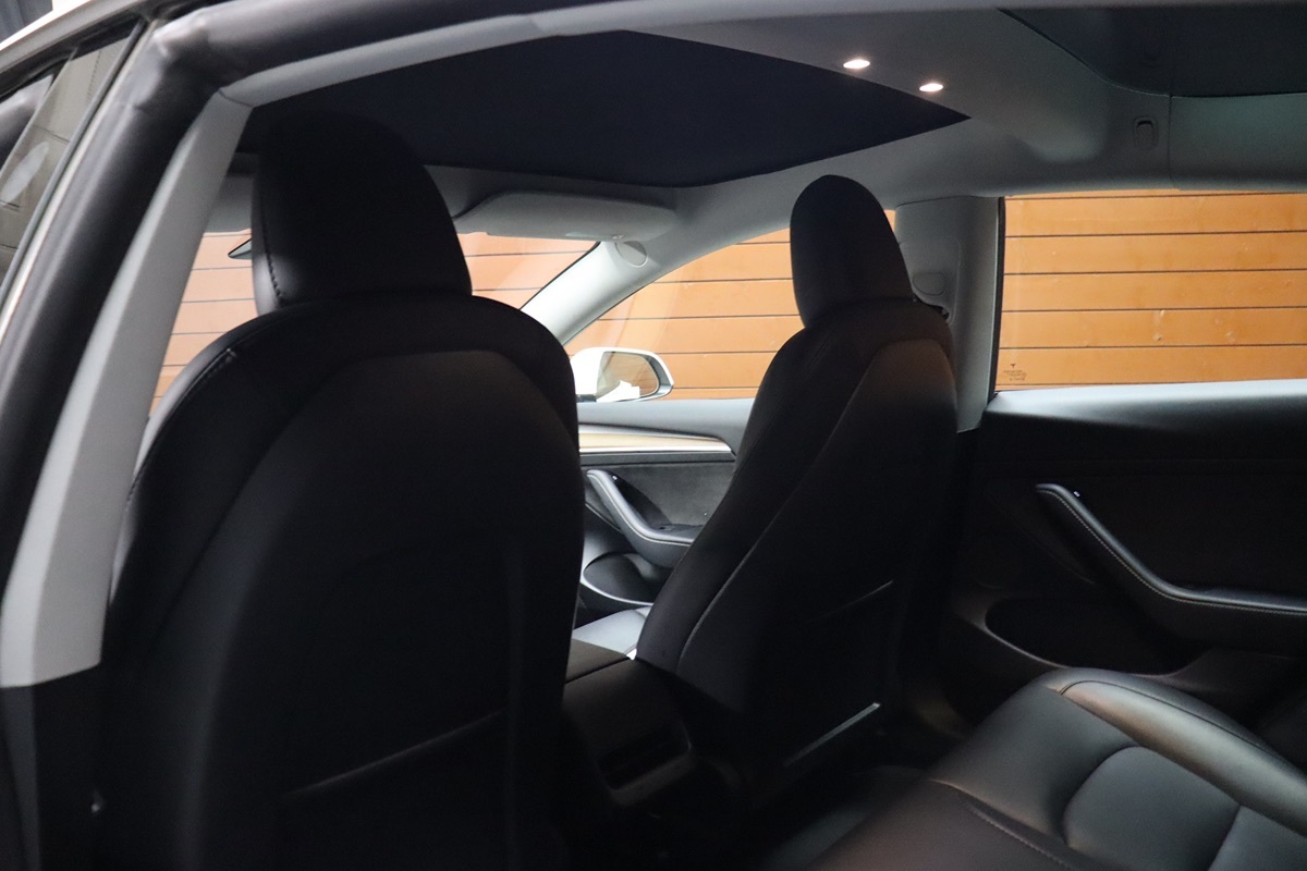 2023 Tesla Model 3 photo 23