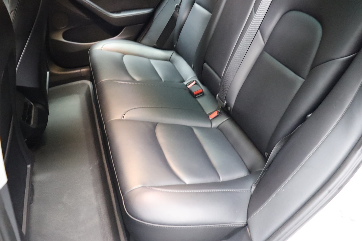 2023 Tesla Model 3 photo 26