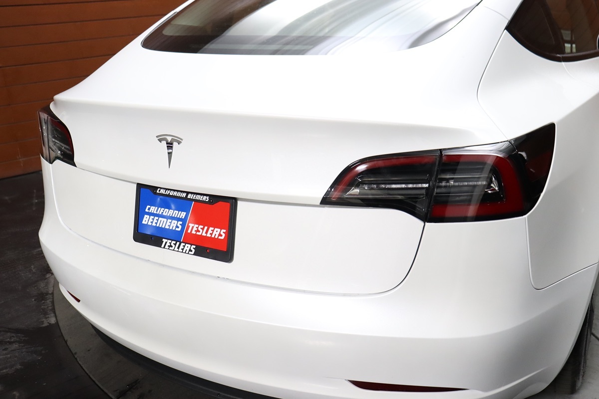 2023 Tesla Model 3 photo 40