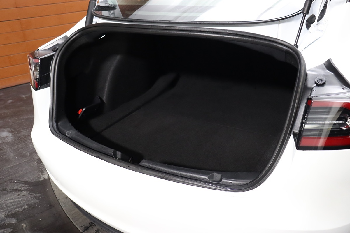 2023 Tesla Model 3 photo 41