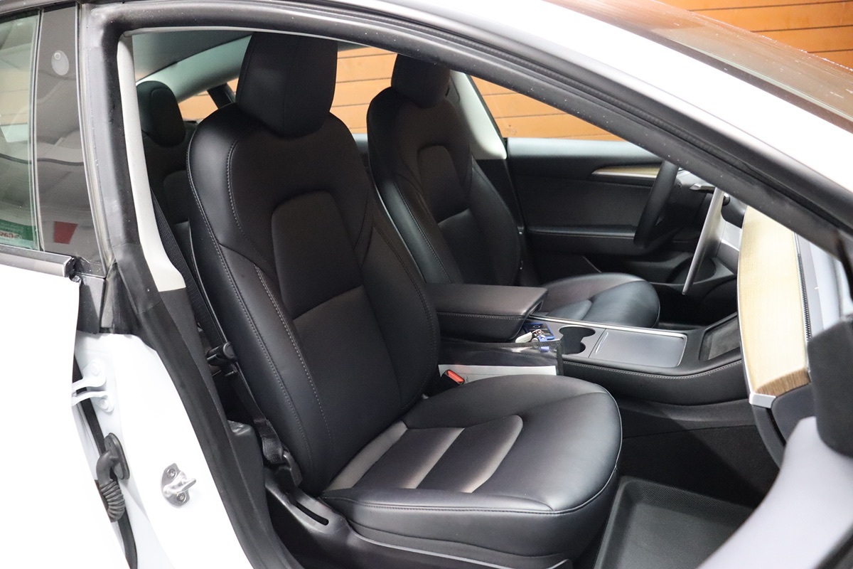2023 Tesla Model 3 photo 46